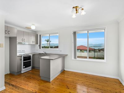 12 Avery Avenue, Mount Warrigal