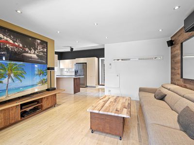 44 Benaroon Road, Lakemba