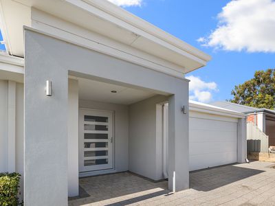 11 Barnard Grove, Byford