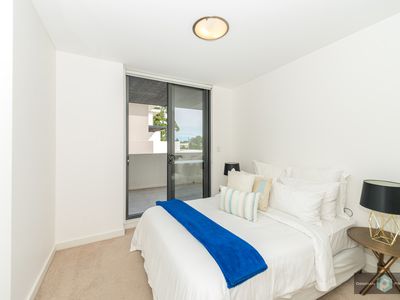 The Penthouse / 8-10 Park Avenue, Waitara