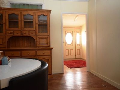 6 St Ann Street, Isisford