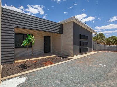 2 Ahtow Way, South Hedland