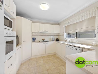 194/2 Saliena Avenue, Lake Munmorah