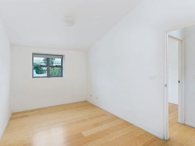 203 / 12 Queen Street, Glebe