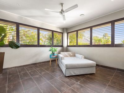 5 Waratah Crescent, Springfield Lakes