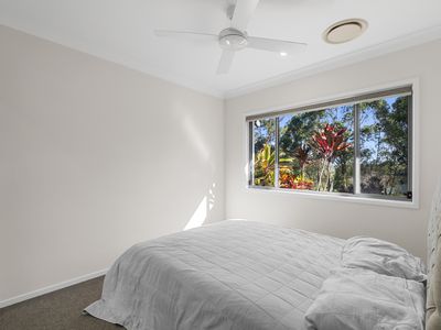 9 Apple Gum Place, Palmview