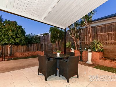 40 Viewpoint Dr, Springfield Lakes