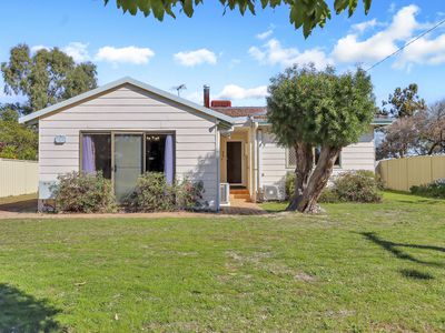 8 Warr Street, Pinjarra
