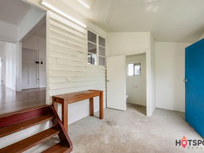 16 O'Connell Street, Millbank