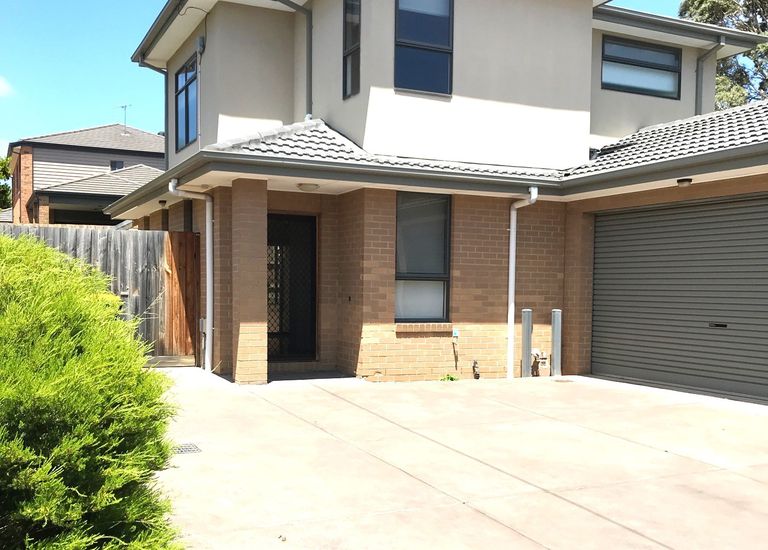 2 / 52 Mount Street, Glen Waverley