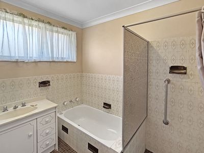 4 Cunningham Street, Dubbo