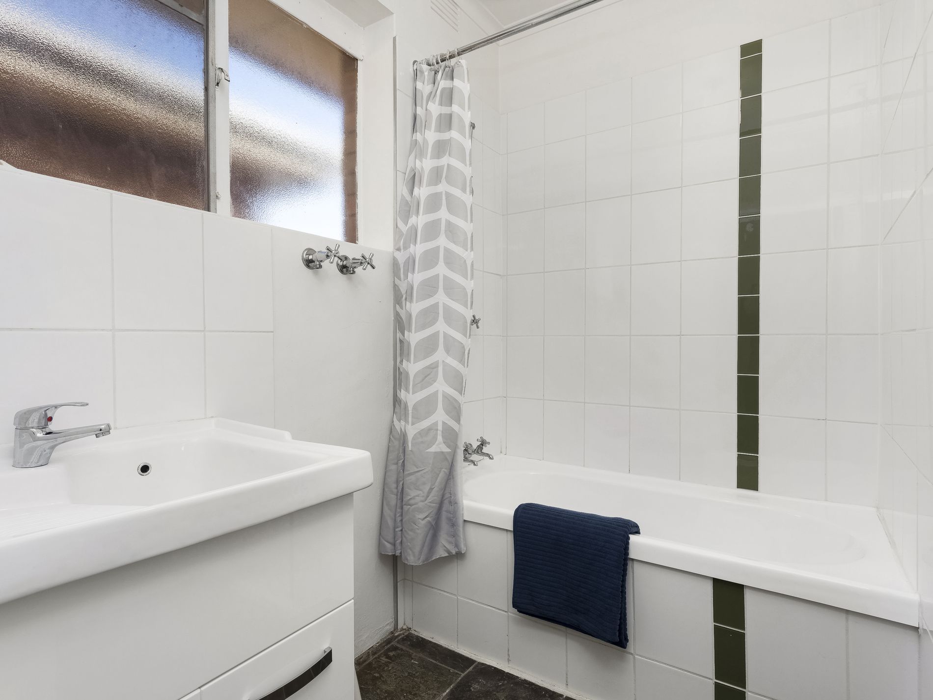 17 / 181-183 Geelong Road, Seddon