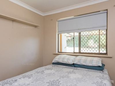 98 Blackadder Road, Swan View