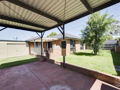 11 Michelle Drive, Hampton Park