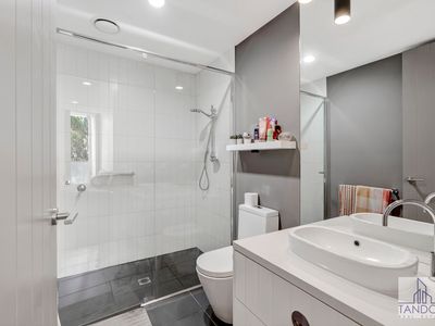 403 / 45 Edgewater Boulevard, Maribyrnong