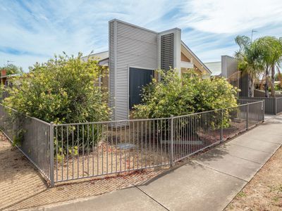 1&2 / 7 Newton Street, Shepparton