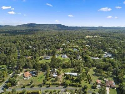 11 Edington Drive, Cooroibah