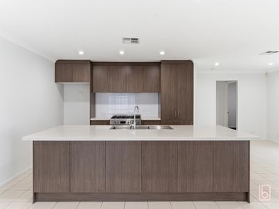 20 Irving Court, Hamlyn Terrace