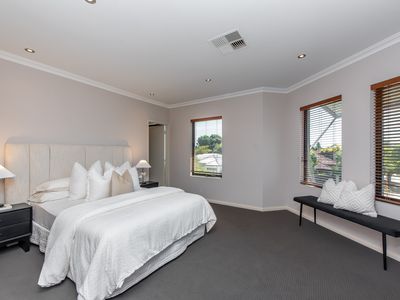 15A Calais Road, Scarborough