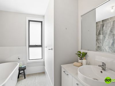 36 Lawrence Avenue, Wyee