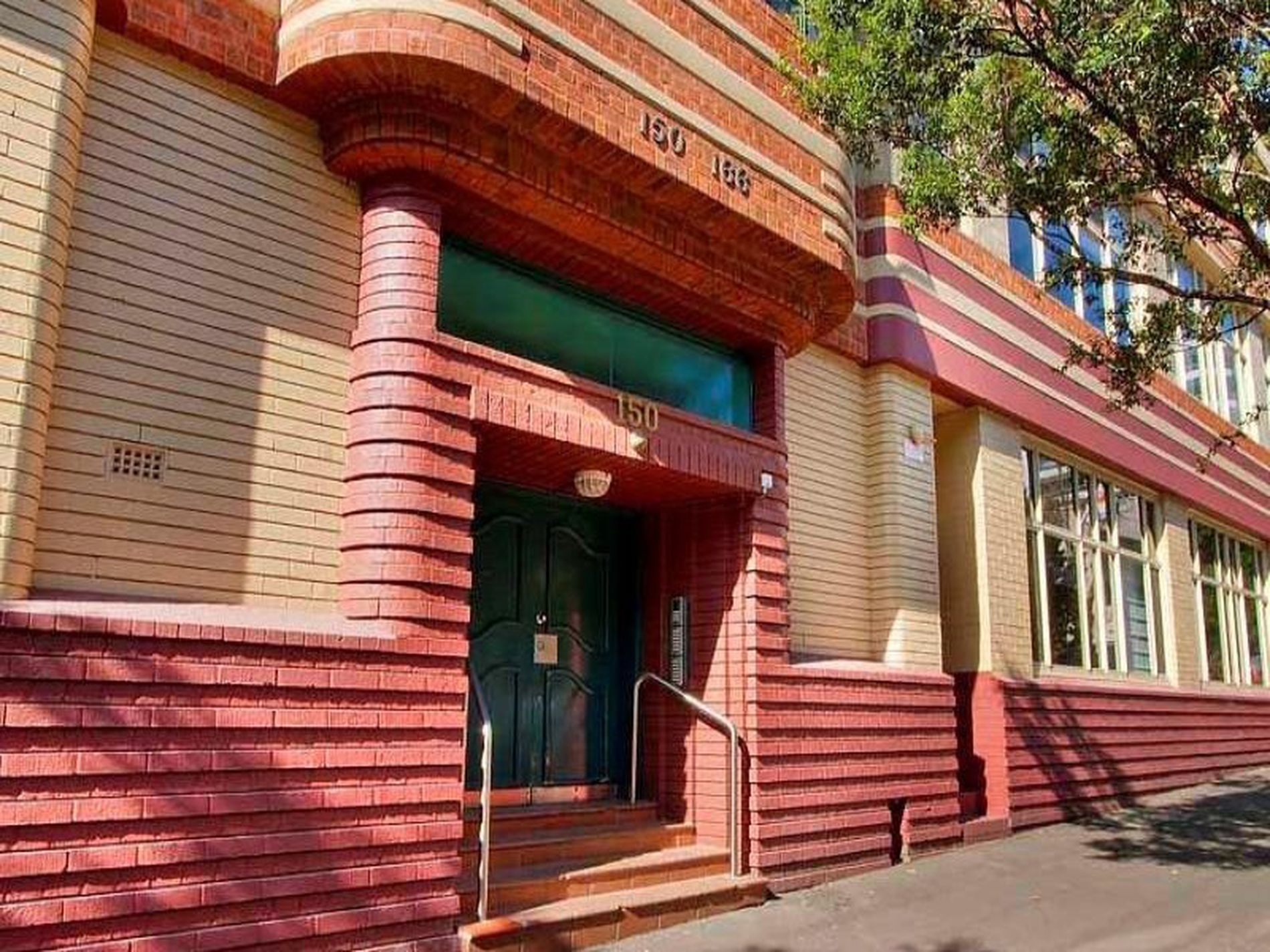 17 / 150 Forbes Street, Woolloomooloo
