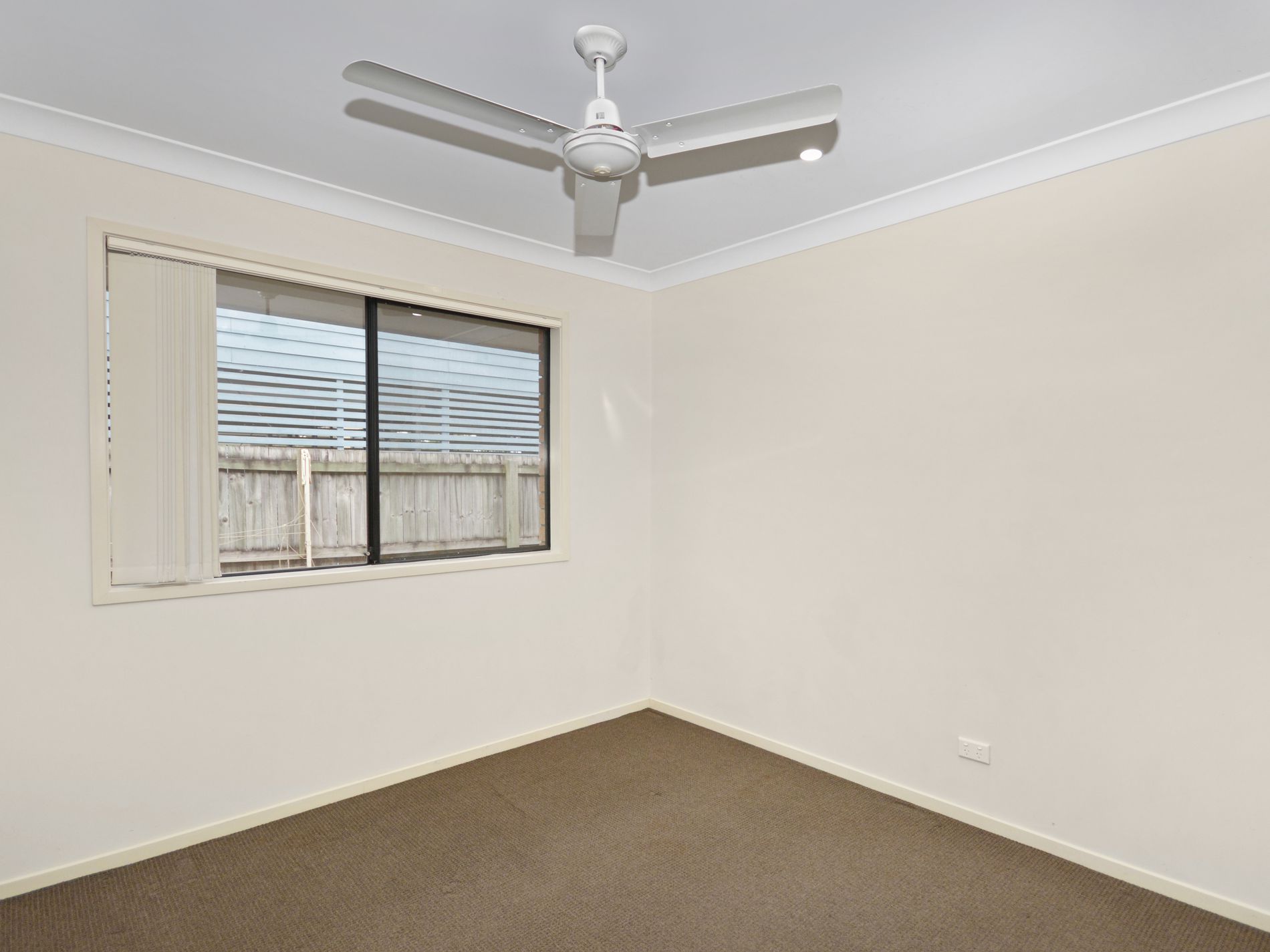 35 Oxford Street, North Booval