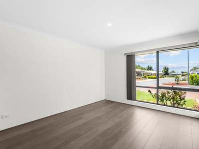 29 Mariposa Gardens, Success