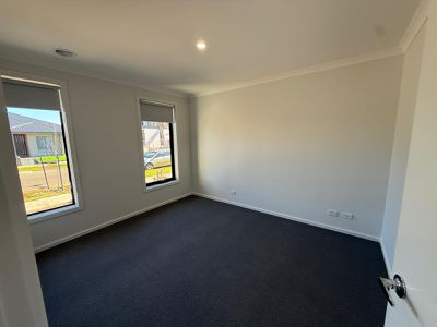 15 Tatum Street, Truganina