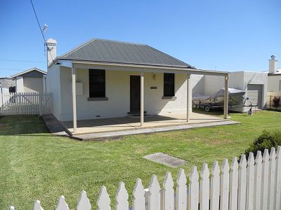 24 Milstead Street, Port Macdonnell