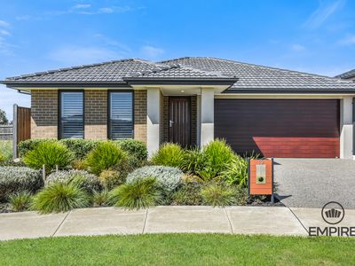 12 Galaxias Court, Clyde North