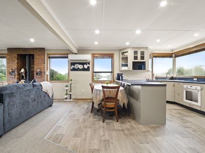 17 Collins Street, Waikouaiti