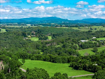111 FOWLERS LANE, Bangalow