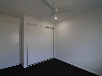 61 Waratah Cct, Greenbank