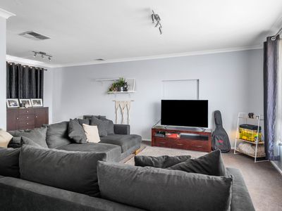 4 St John Grove, Hannans