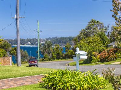 6 Bellbird Close, Mollymook