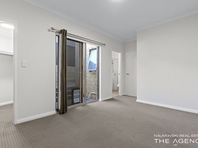 2 / 8 Peppering Way, Westminster