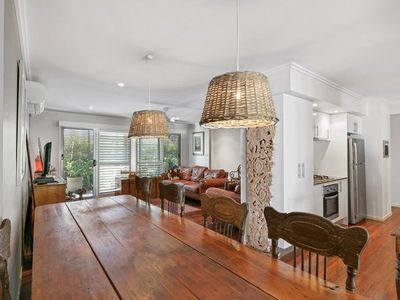 6 Coreen Avenue, Tewantin