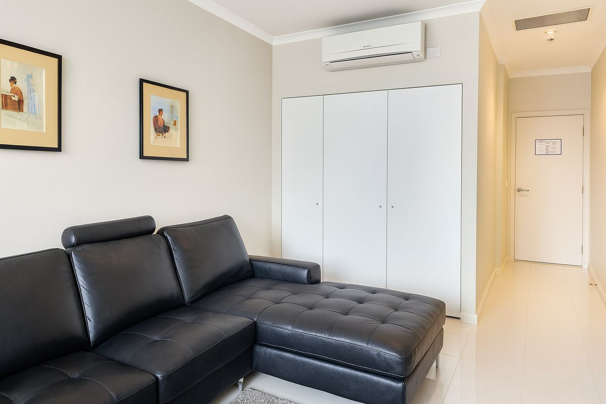 1202 / 1 William St, Melbourne