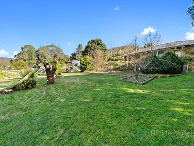 14 Allamar Court, Tawonga South