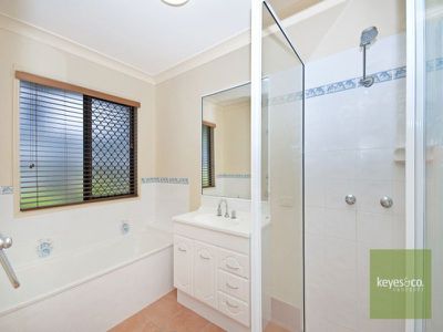 12 Sheoak Circuit, Douglas