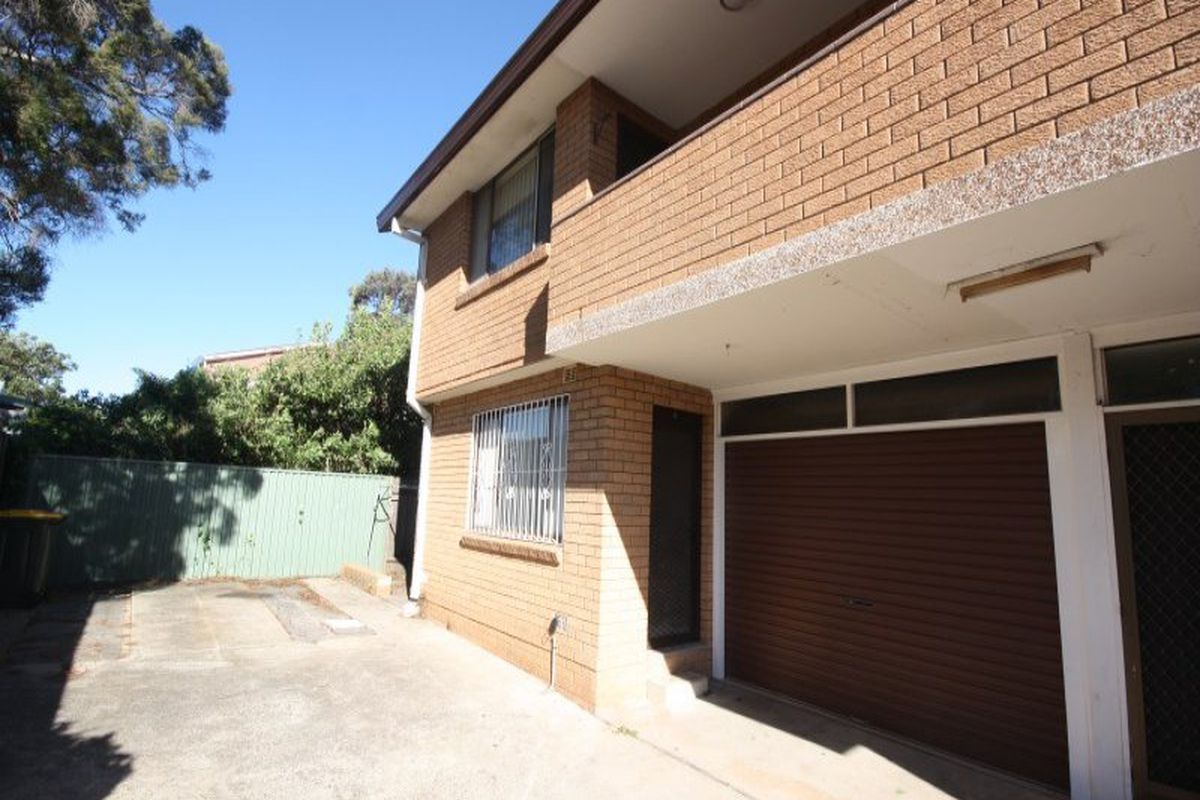 33 Macquarie Road, Auburn