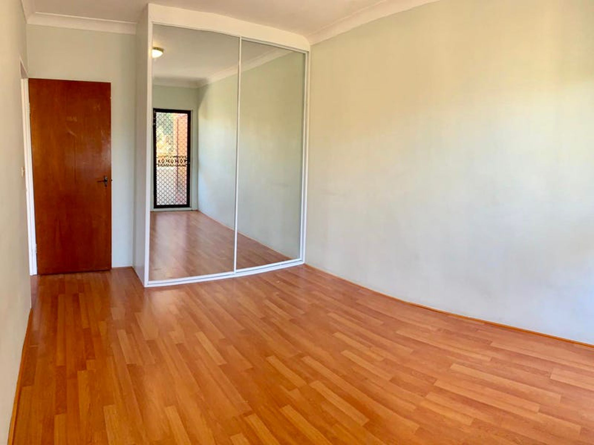 2 / 25-27 Fourth Avenue, Campsie