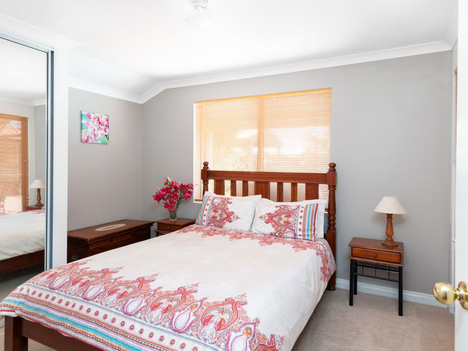 21 Riverina Way, Hannans