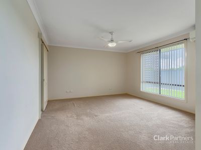 1 Edmund Court, Warner
