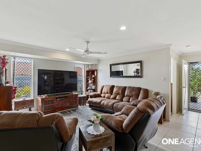 11 Picadilly Circuit, Urraween