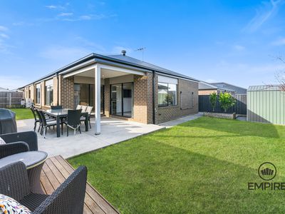 17 Glendora Avenue, Clyde
