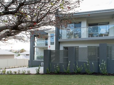 *4/24 Nautilus Crescent, Scarborough