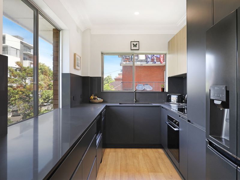 3 / 52 Church Street, Wollongong