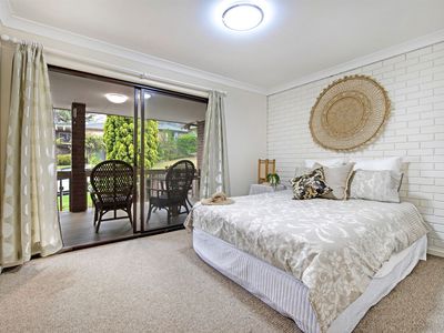 2 / 9 Niblick Avenue, Mollymook