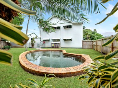 2 / 9 Varese Street, Woree